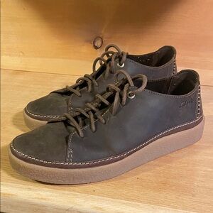 Clarks Men's Dark Brown Beeswax Leather Sneakers